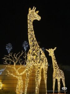 LED Wildlife Light Sculpture